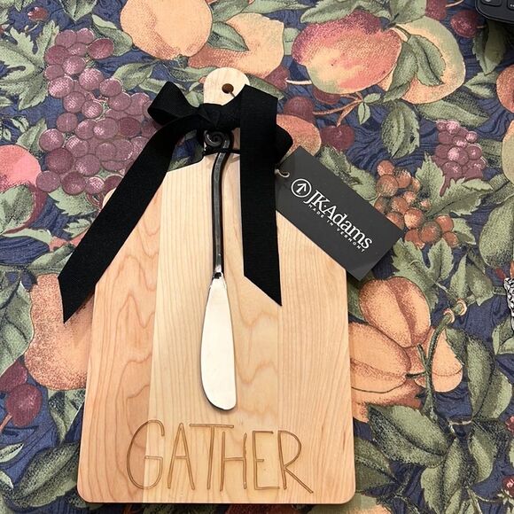 Other - NWT Wood cutting board and cheese knife